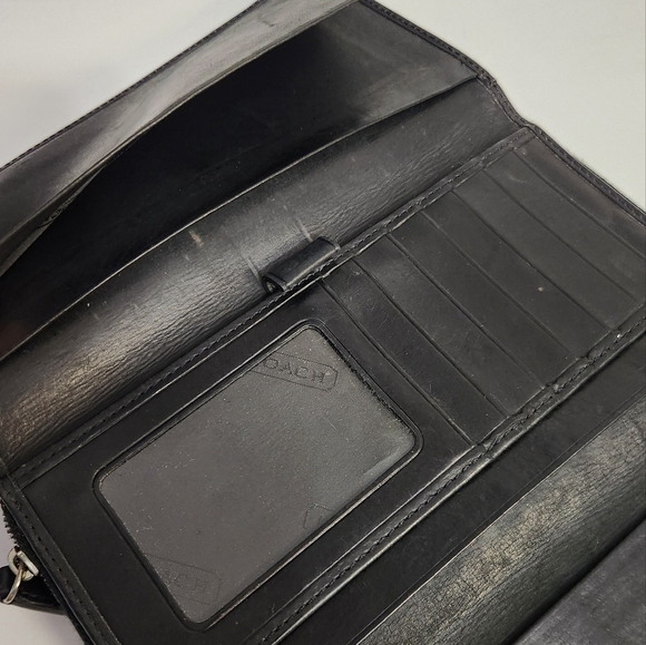 Vintage Coach Legacy Trifold Black Leather Wallet - Picture 9 of 10